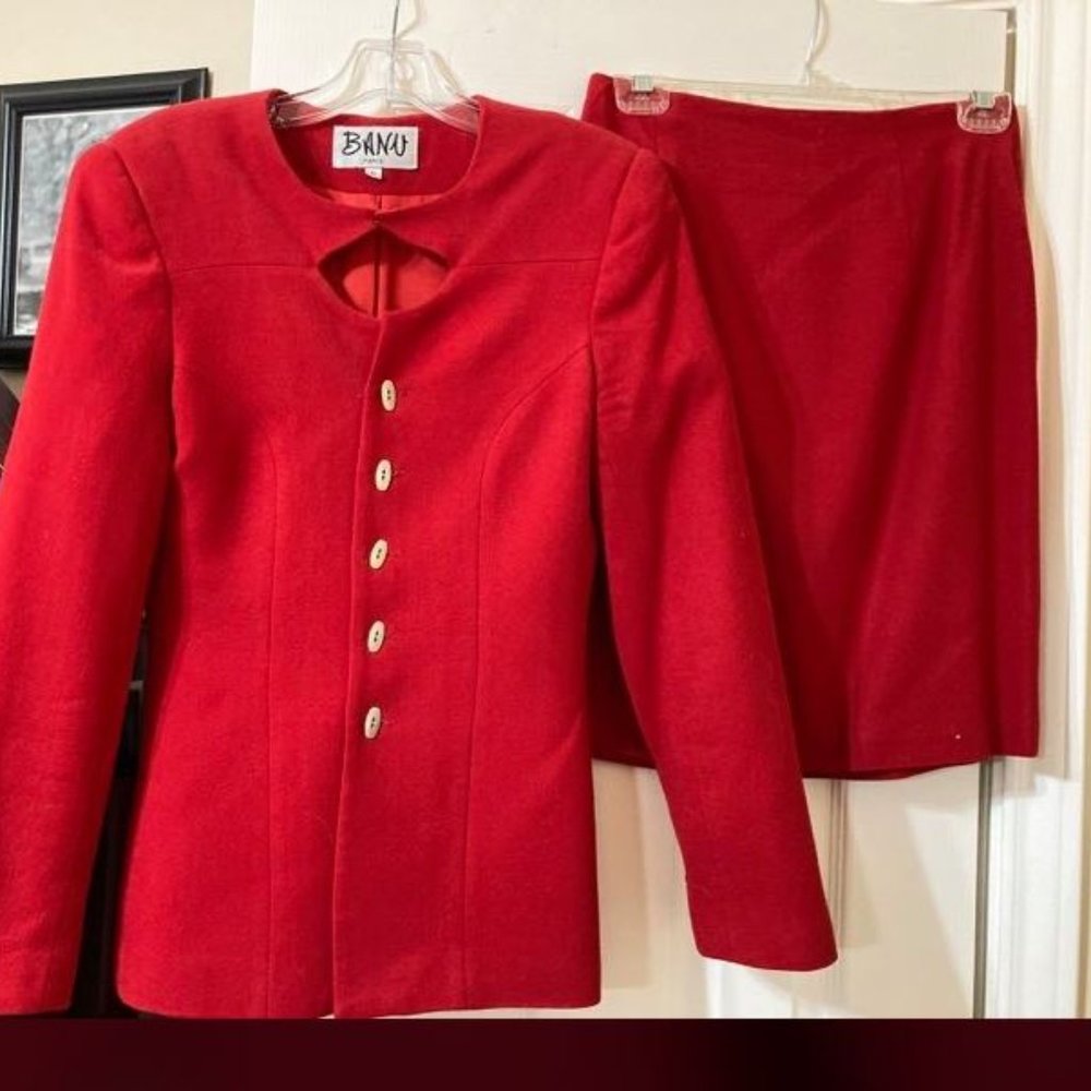 Showstopper red tailored suit